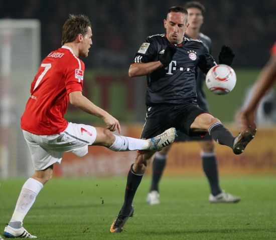 结合双方近 结合双方近